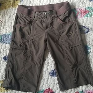 Kuhl Knee Length Cargo Shorts sz 8